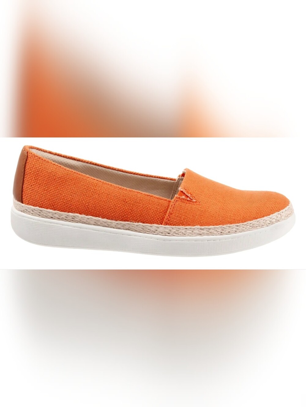 NWT Trotters Accent Slip-on Orange Espadrille Slip-on Shoe